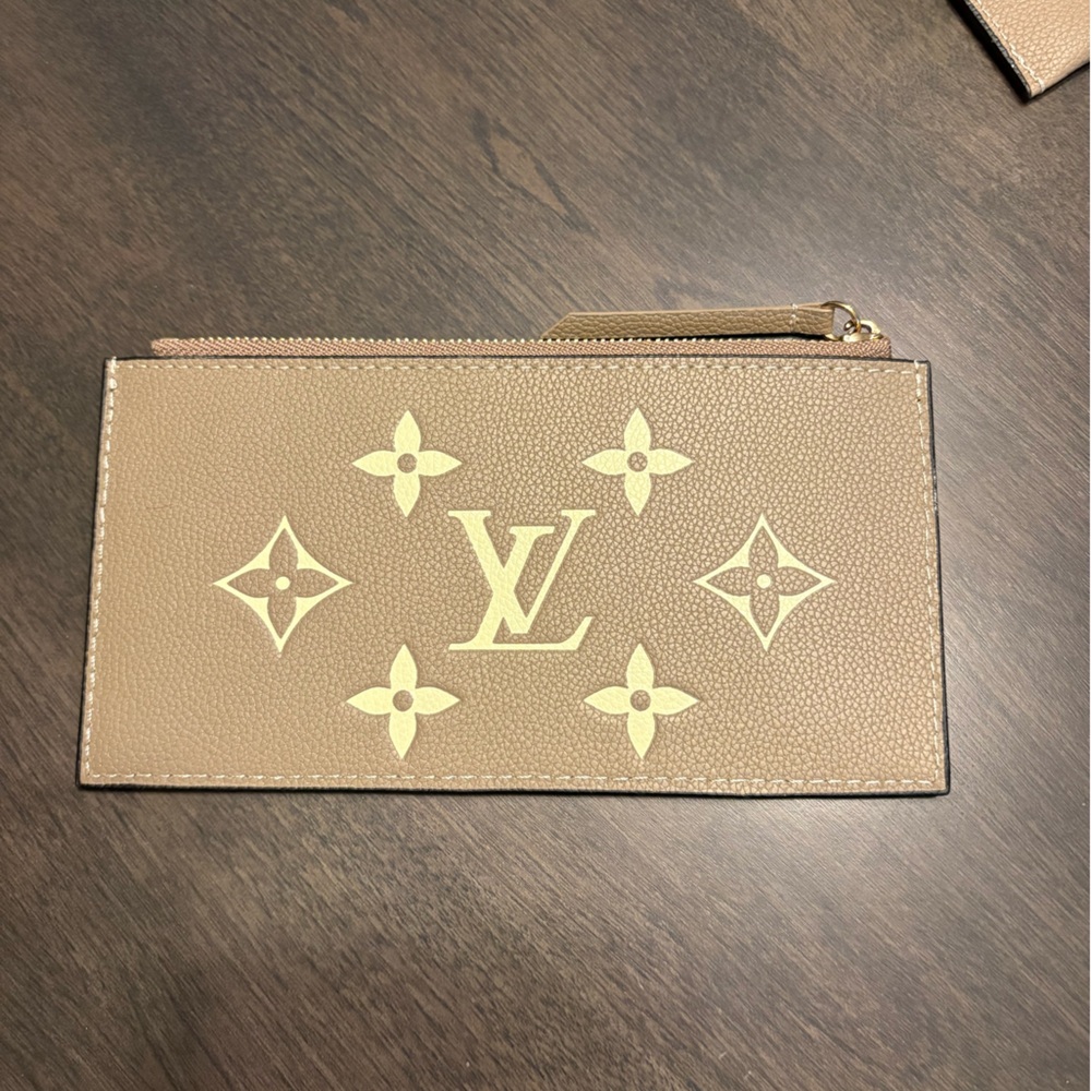 Louis Vuitton Pochette Felicie - Picture 15 of 16